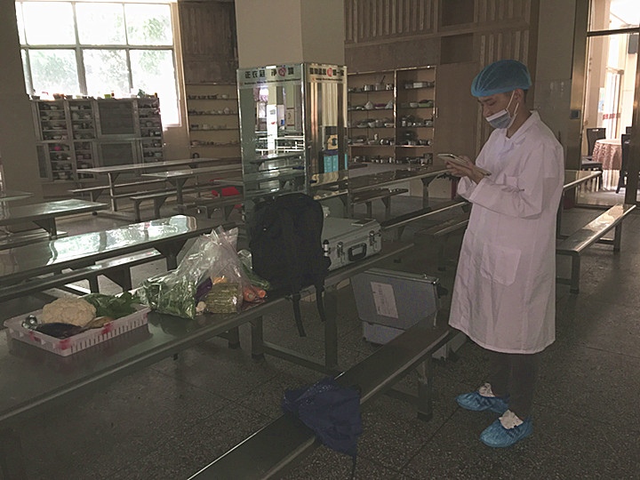 學(xué)校在龍華區(qū)食品安全專項檢測中項項達標